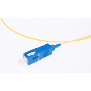 Medium* pigtail SC/PC 1m, G652D, PVC
