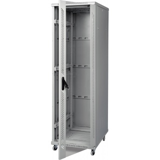 Szafa instalacyjna  19